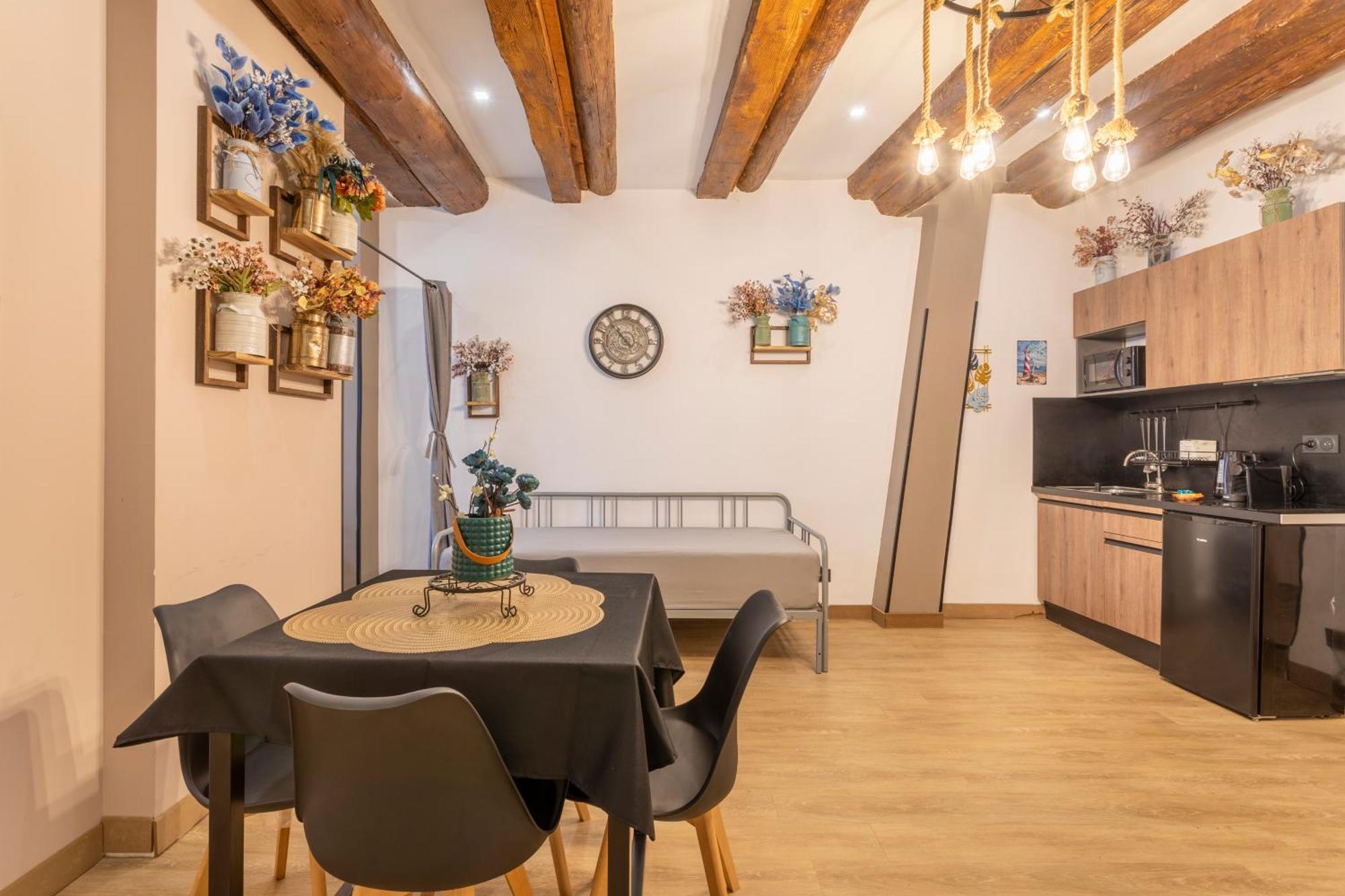 Appartement Adira Marseille Panier 2 Etoiles Extérieur photo