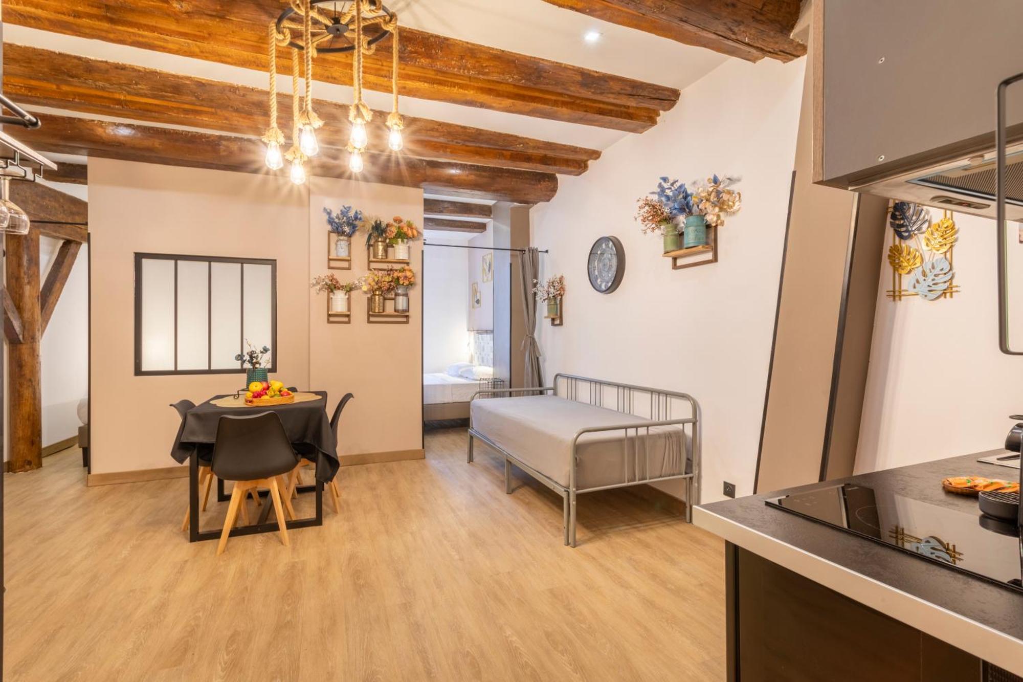 Appartement Adira Marseille Panier 2 Etoiles Extérieur photo
